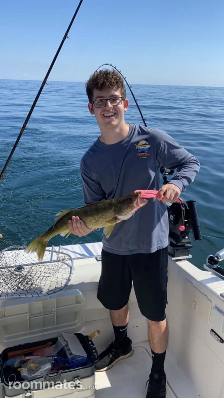 Profile photo 6 of 7