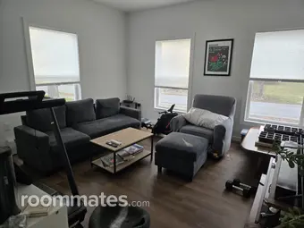 Room for rent in North Berwick, ME $1250, house