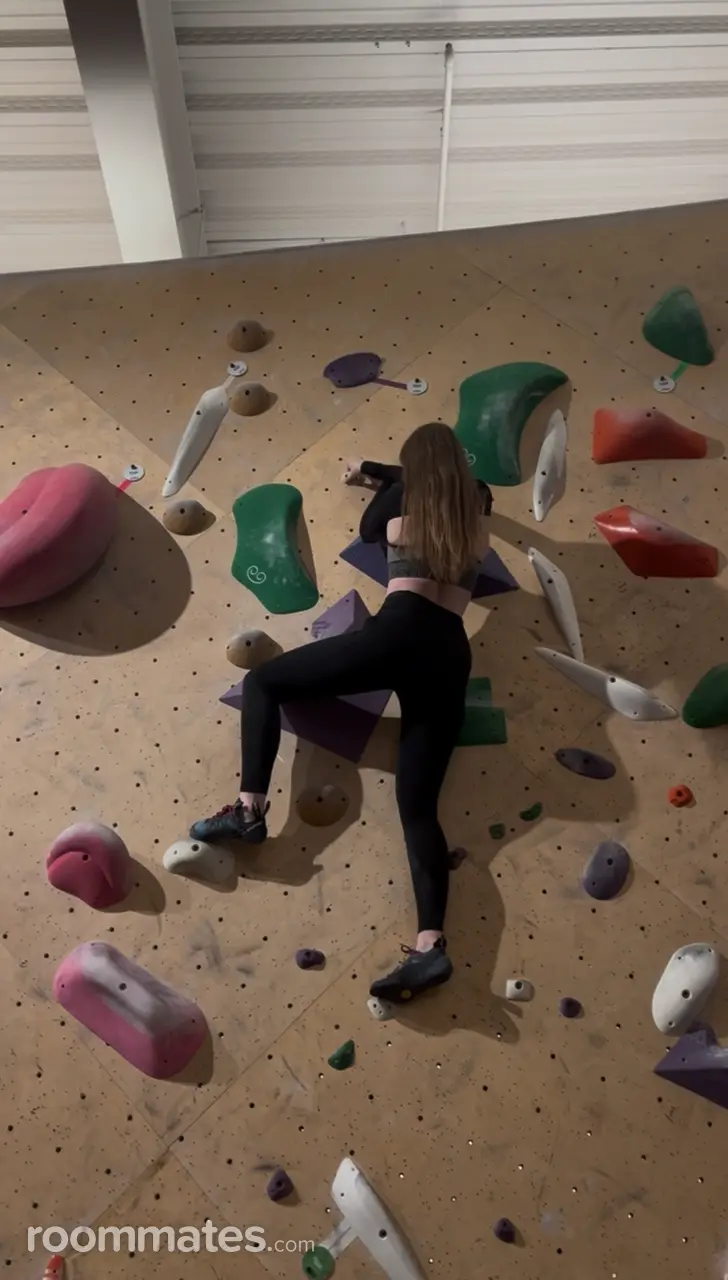 Profile photo 4 of 6