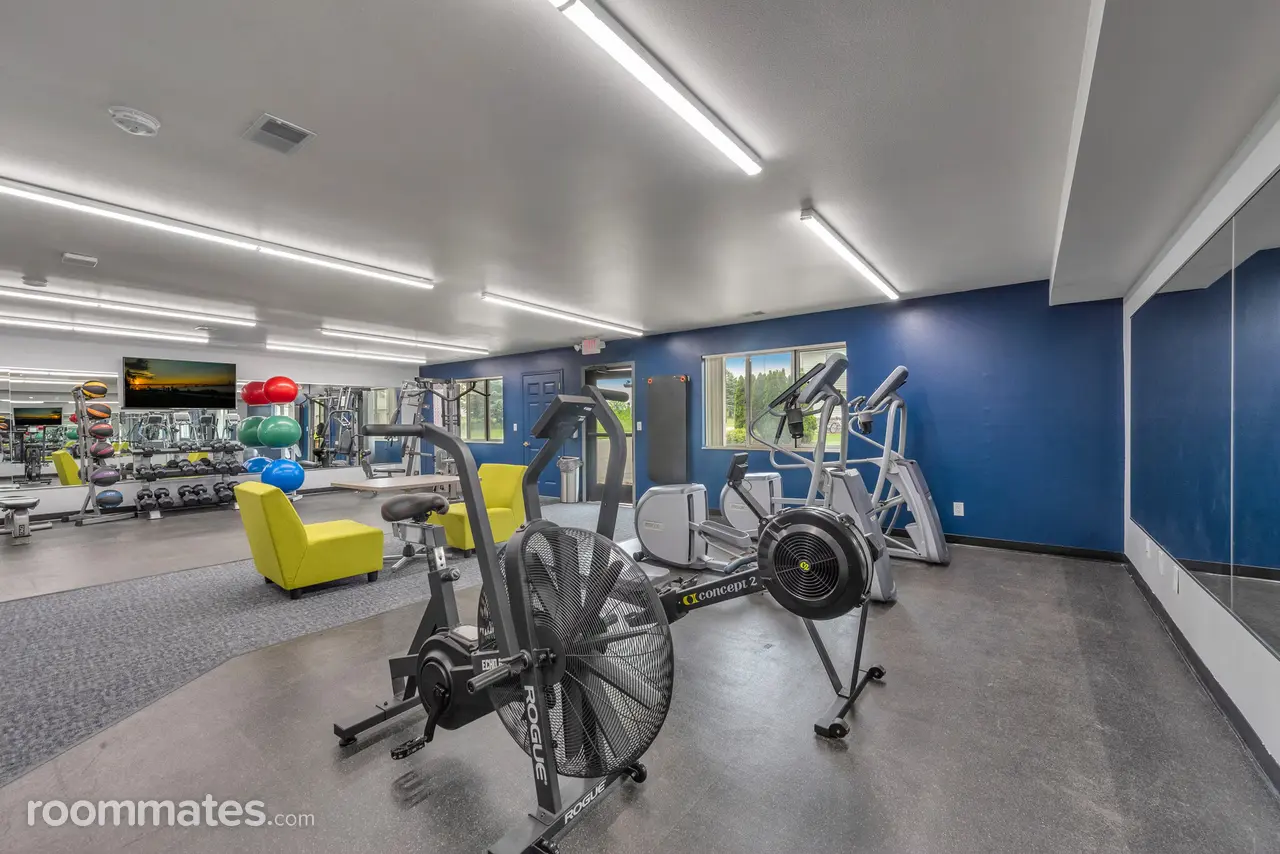 Profile photo 3 of 9