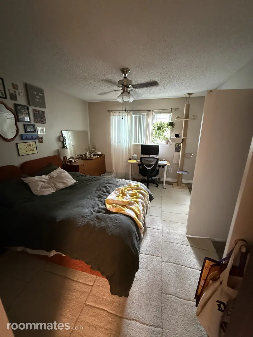 Profile photo 3 of 4