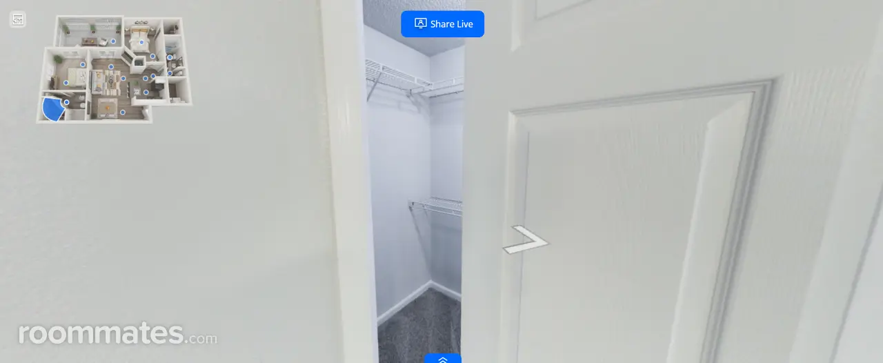 Profile photo 3 of 9