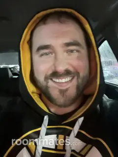 Roommate looking Milford, MA, $1000