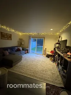 Room for rent in Portland, OR $1207, townhouse