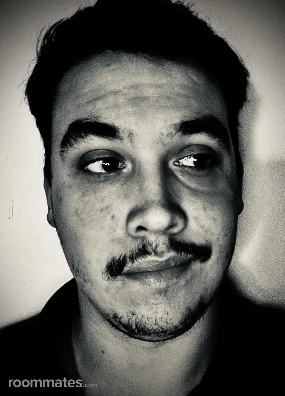 Profile photo 6 of 11