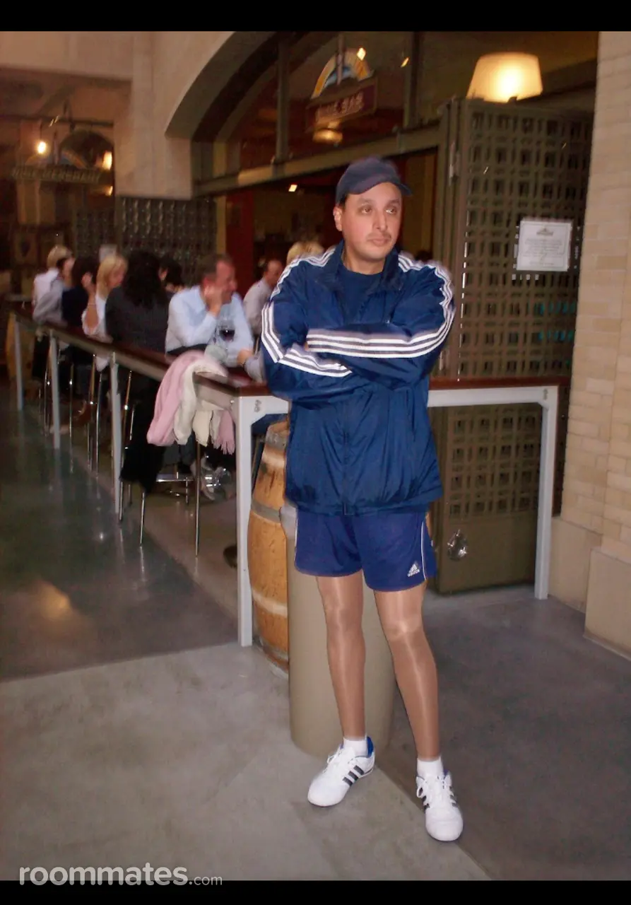 Profile photo 3 of 9