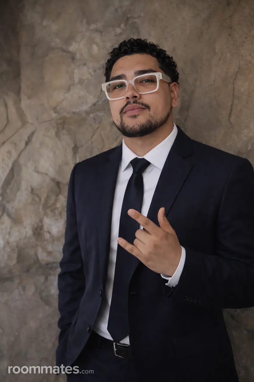 Profile photo 2 of 8