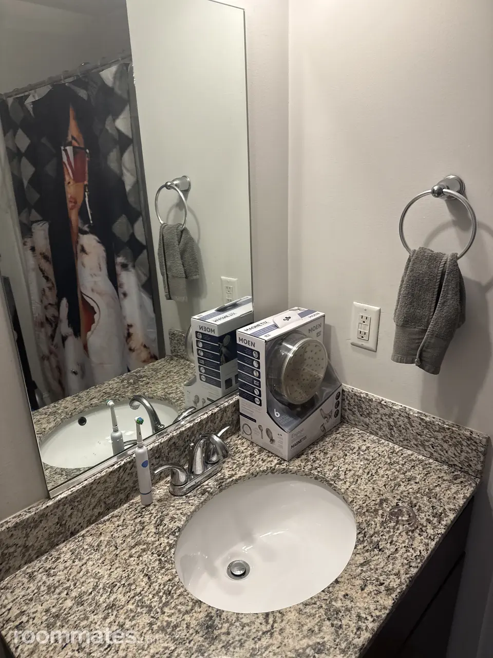 Profile photo 3 of 7