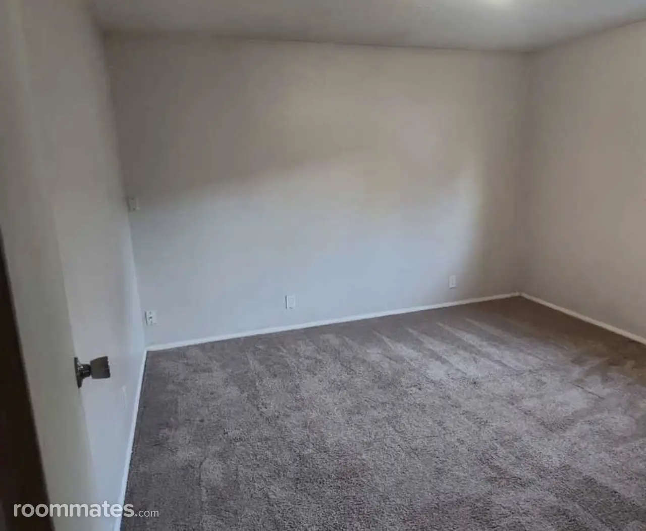 Profile photo 3 of 5