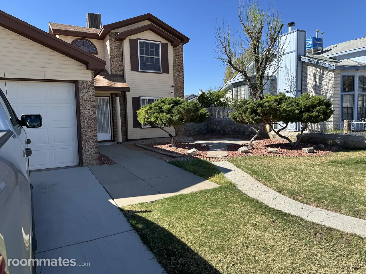 Profile photo 2 of 3