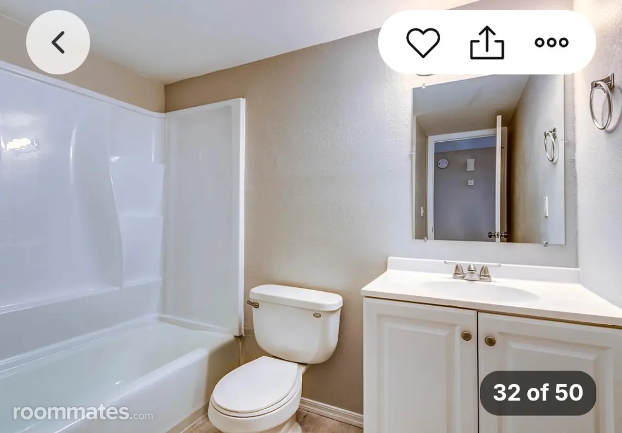 Profile photo 4 of 7