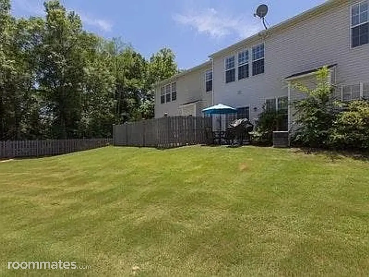 Profile photo 2 of 3