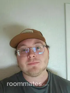 Roommate looking Reno, NV, $1200