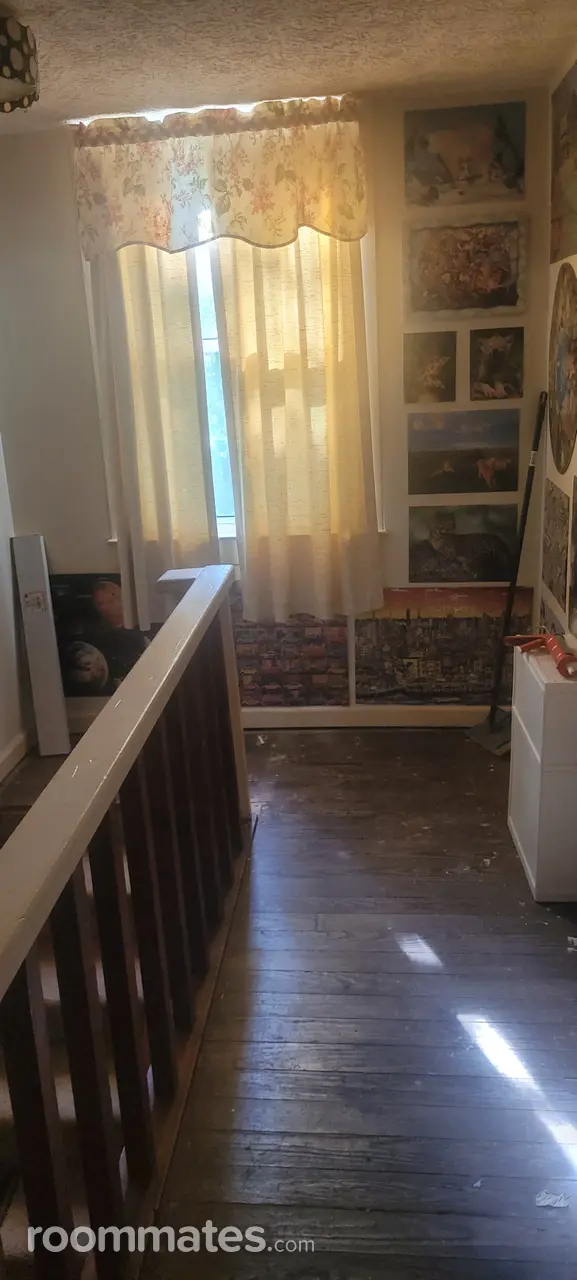 Profile photo 4 of 9