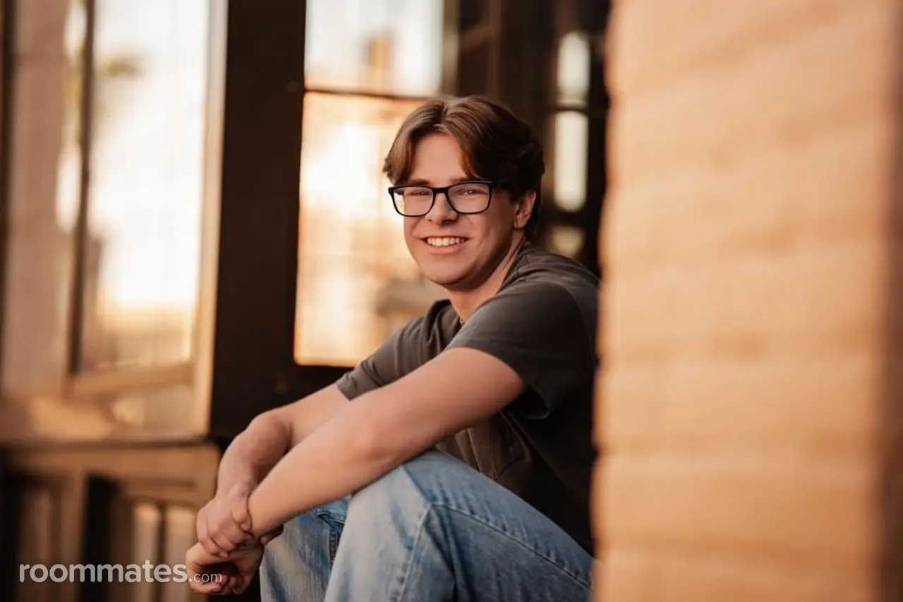 Profile photo 5 of 5