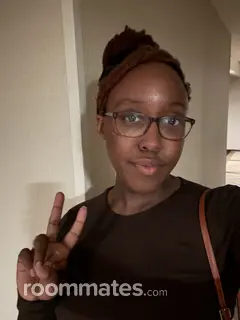 Roommate looking Washington, DC, $1800