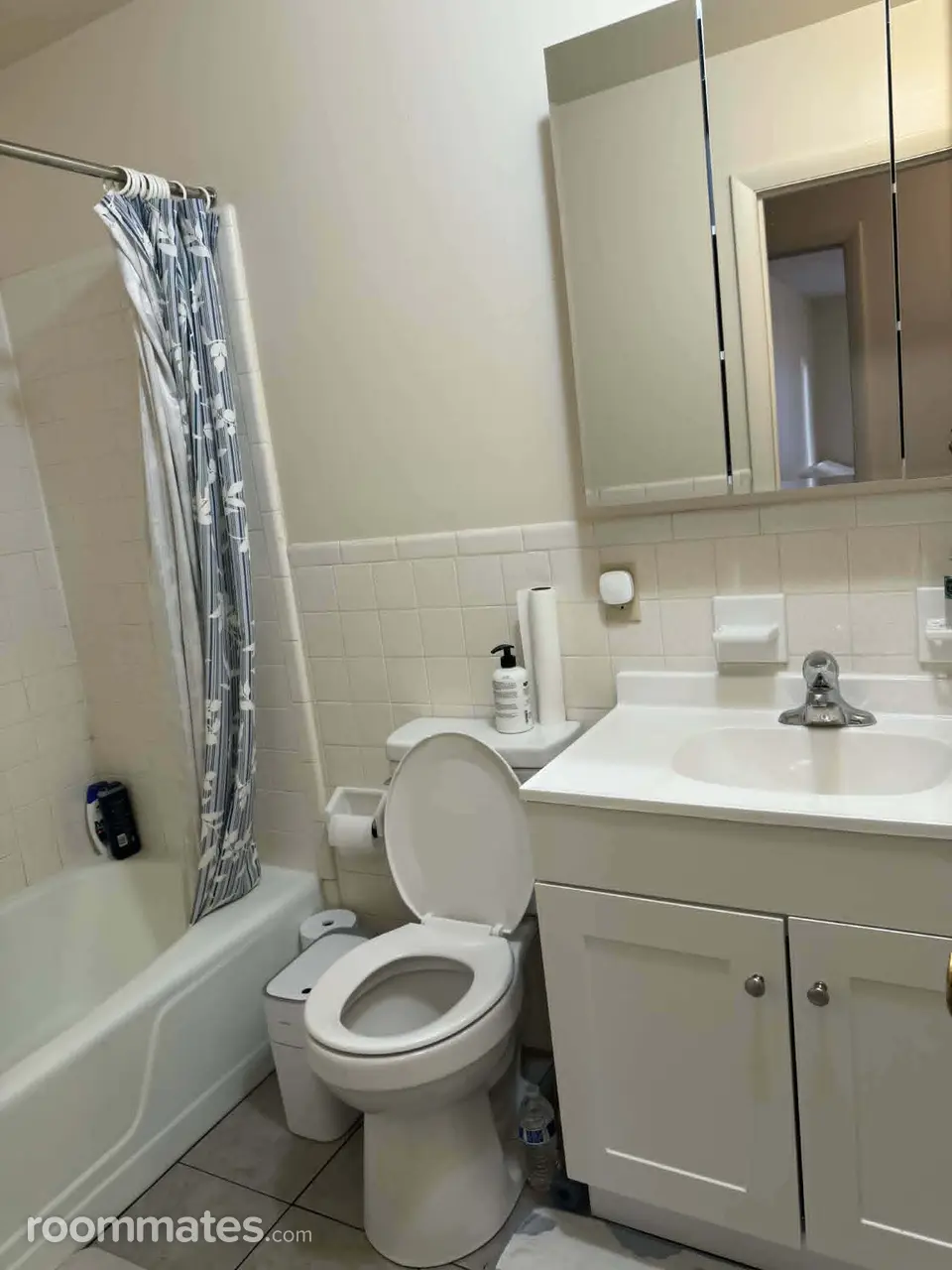 Profile photo 7 of 10