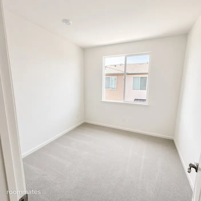 Room for rent in Hayward, CA $1195, townhouse