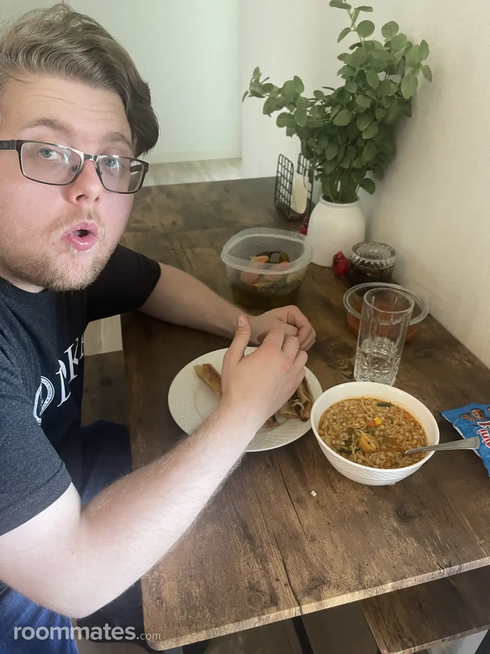 Profile photo 12 of 16