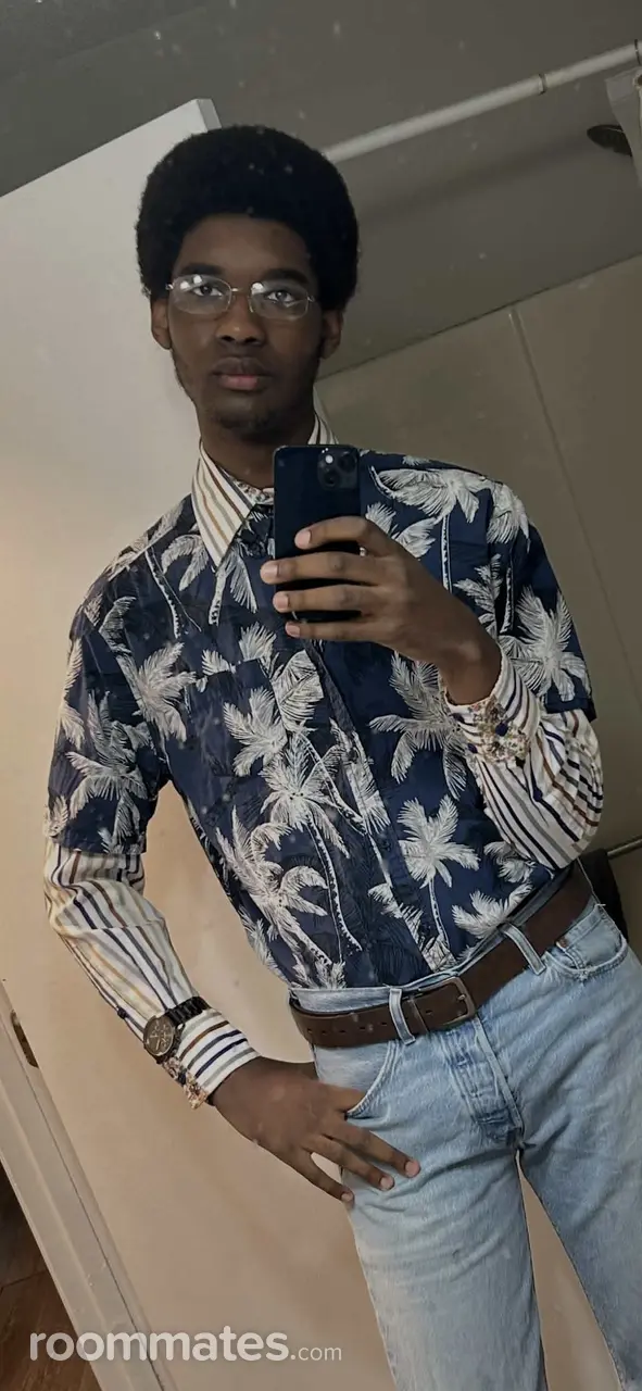 Profile photo 4 of 6