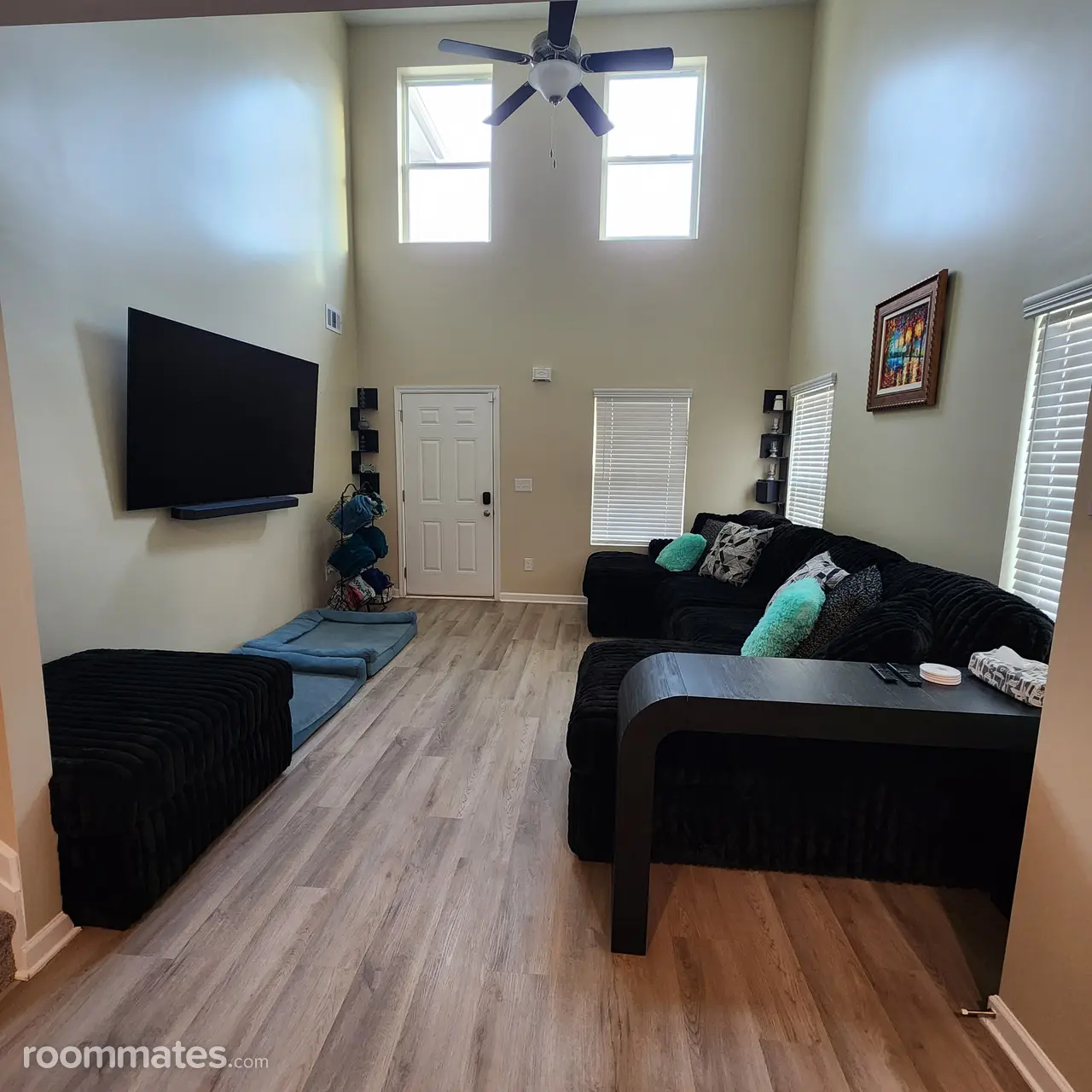 Profile photo 6 of 11