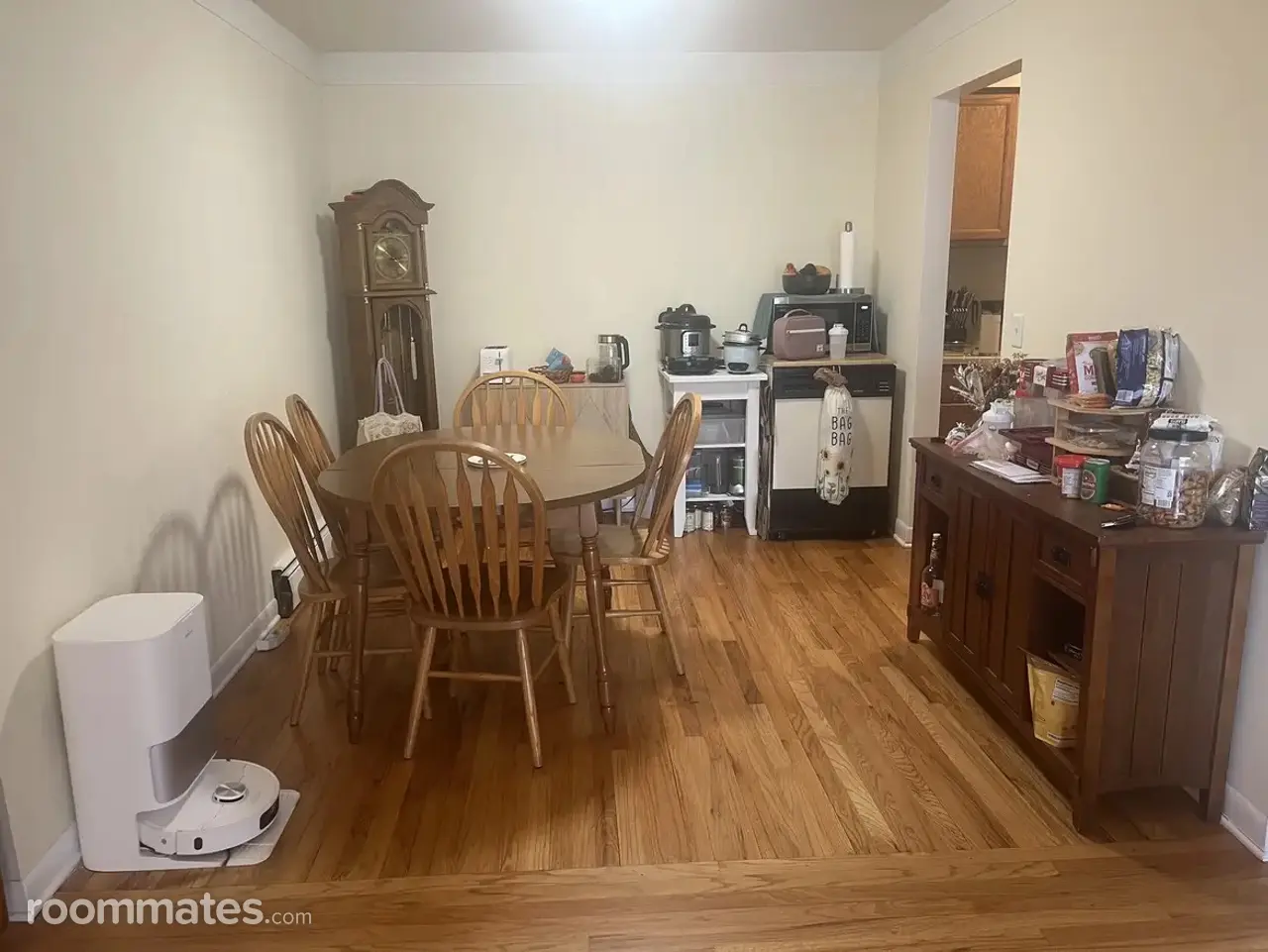 Profile photo 6 of 10