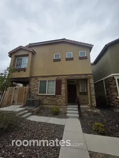Room for rent in Reno, NV $700, house