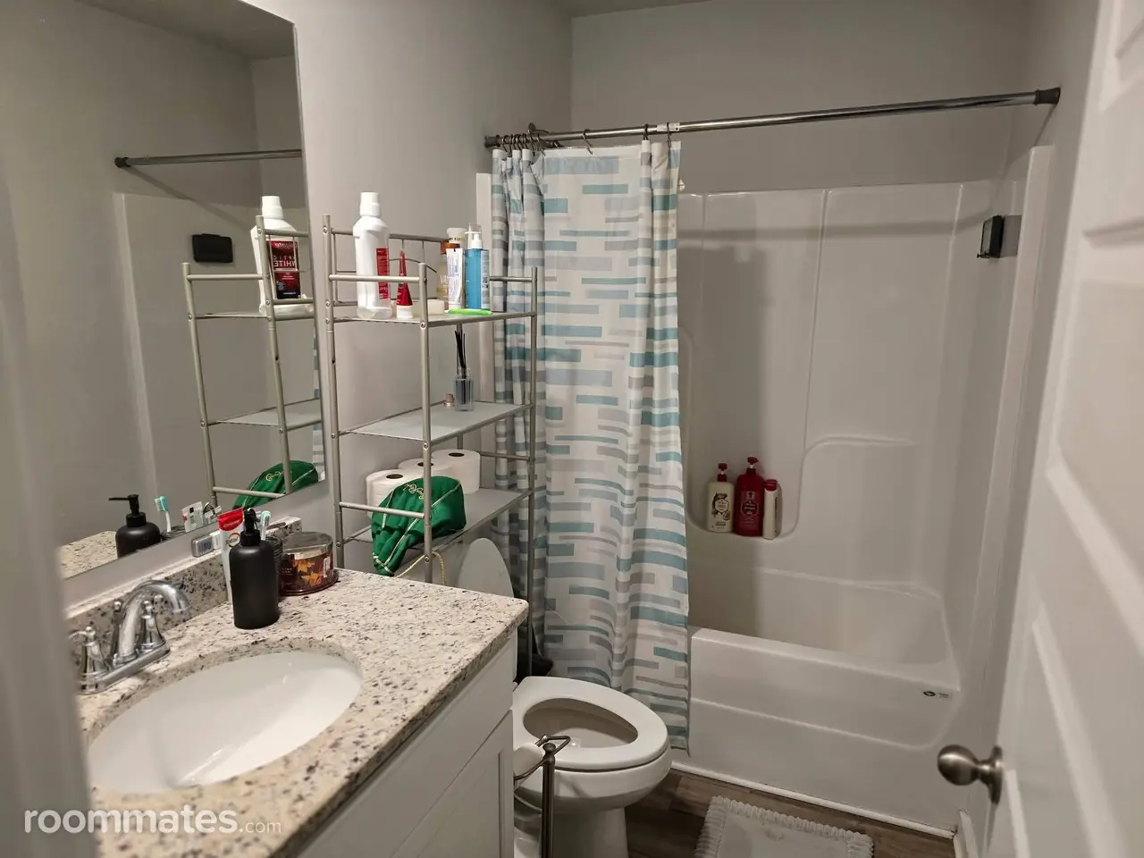 Profile photo 9 of 11