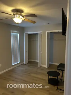 Room for rent in North Fort Myers, FL $1000, condo