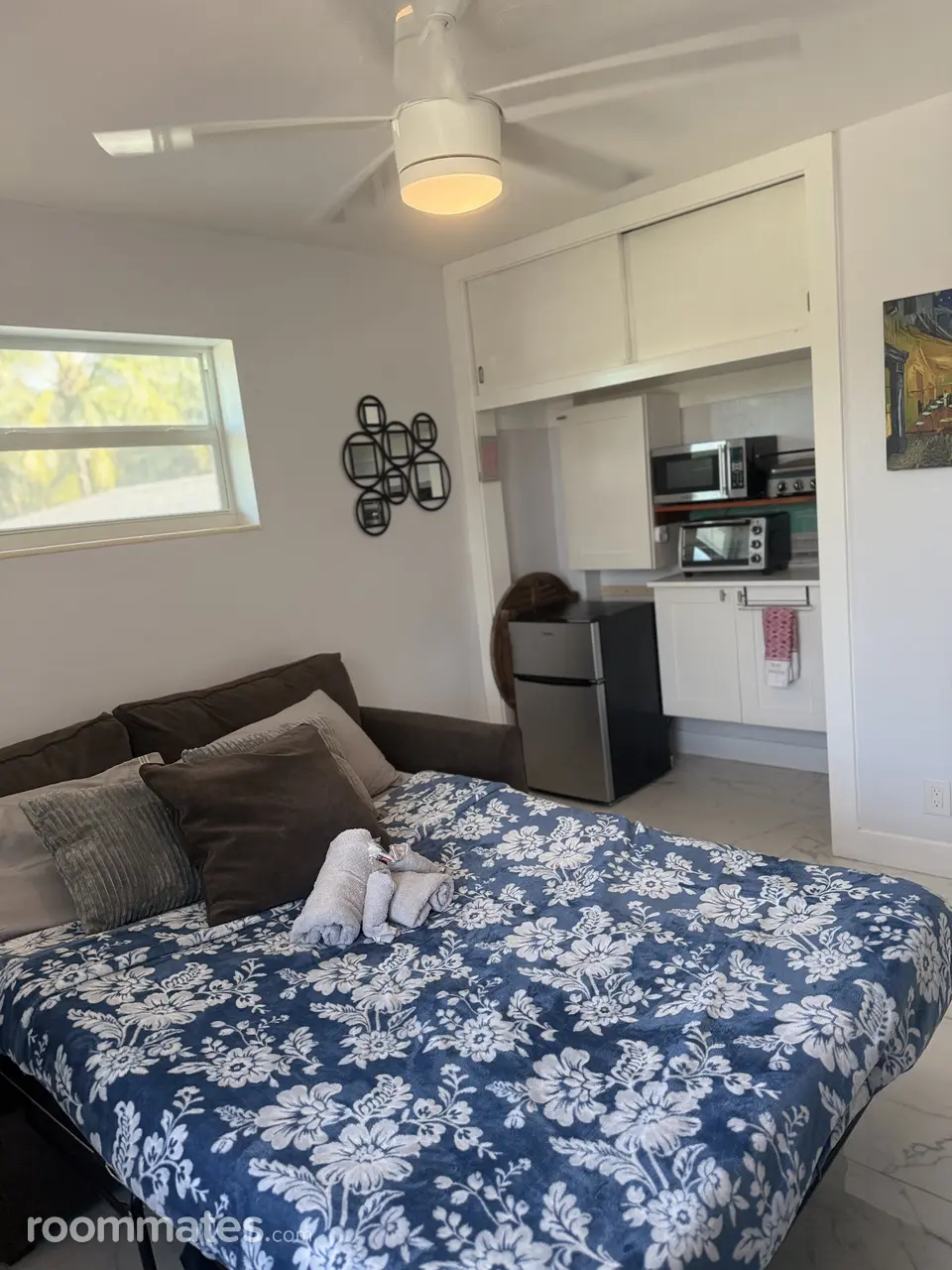 Profile photo 7 of 9