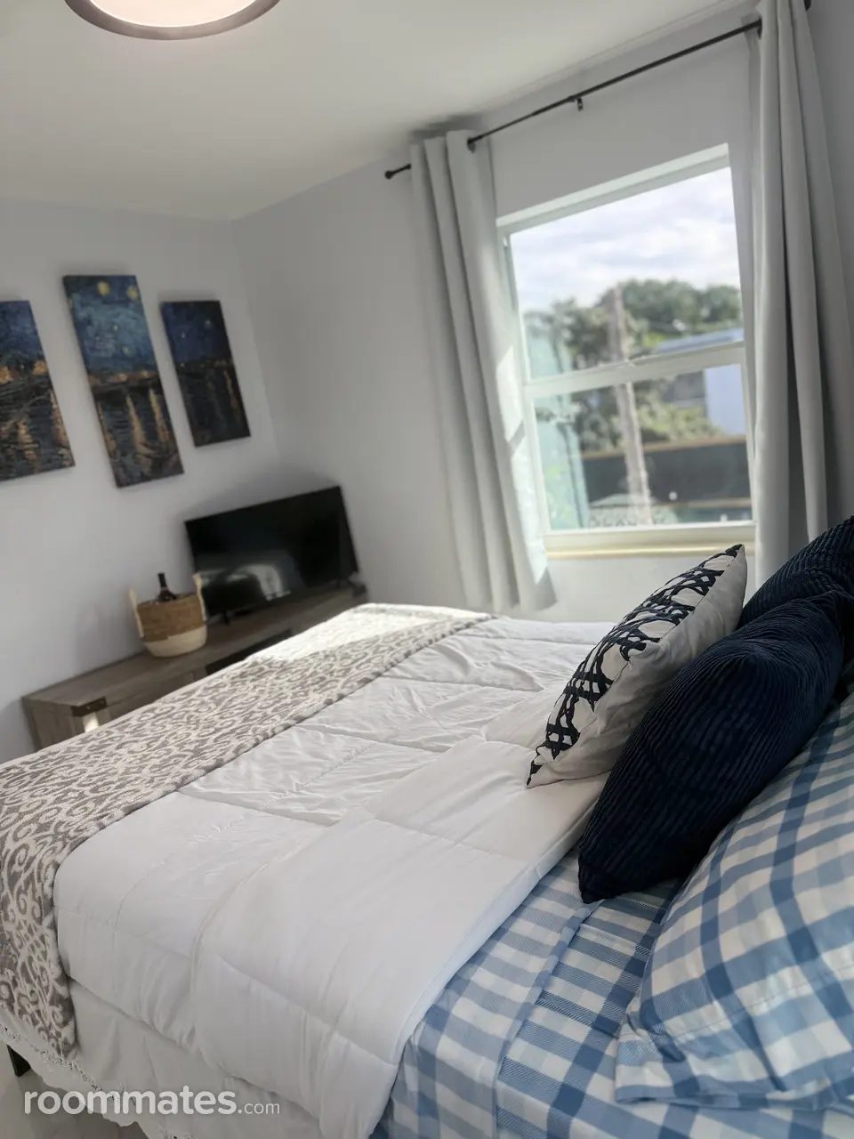 Profile photo 4 of 9