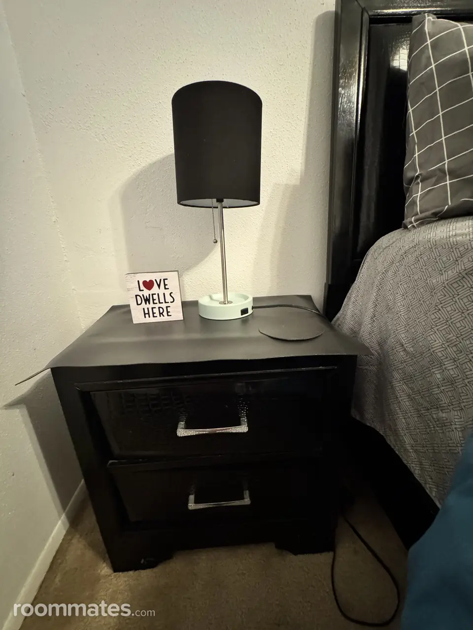 Profile photo 10 of 11