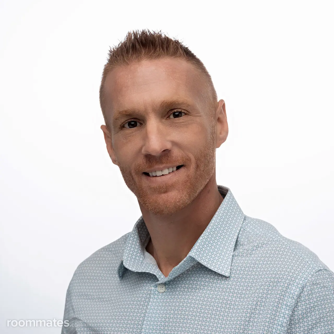 Profile photo 2 of 3