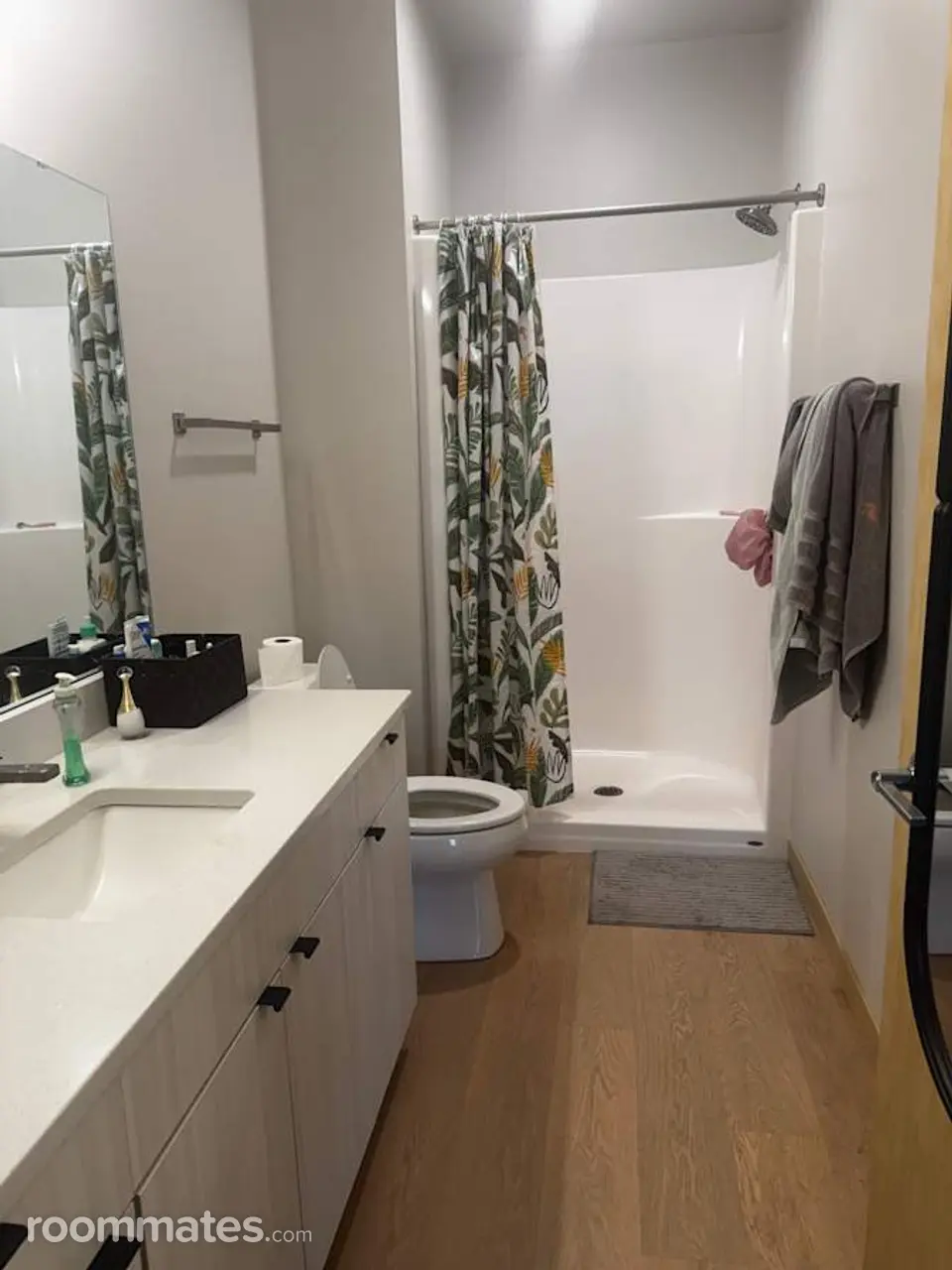 Profile photo 5 of 8