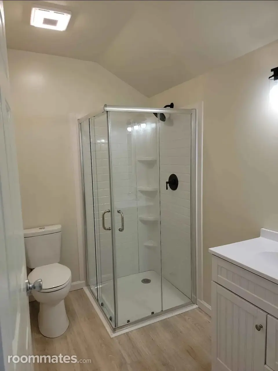 Profile photo 2 of 3