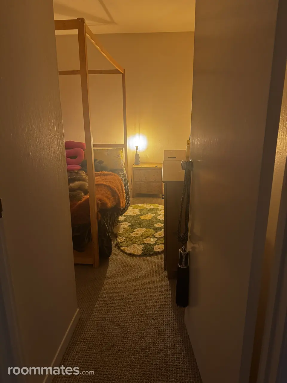 Profile photo 3 of 18