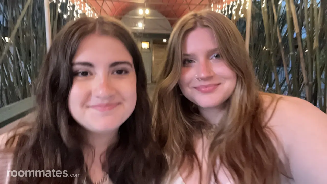 Profile photo 3 of 11