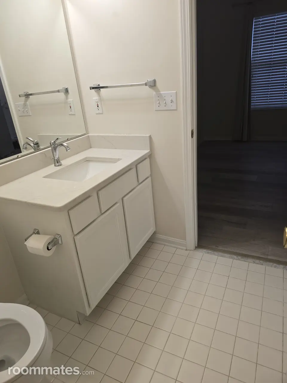 Profile photo 10 of 11