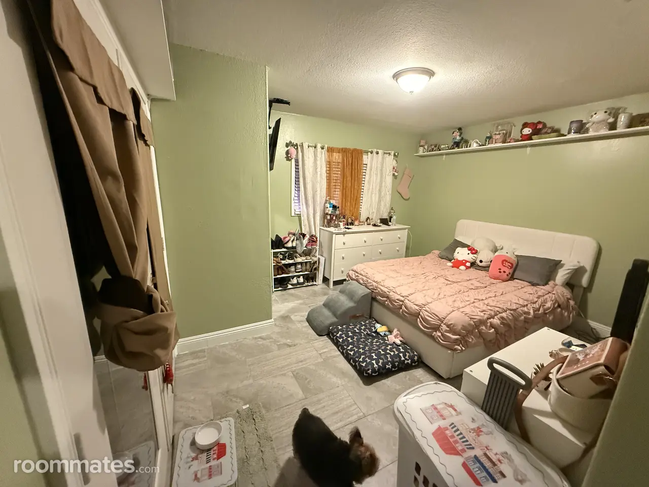 Profile photo 6 of 15