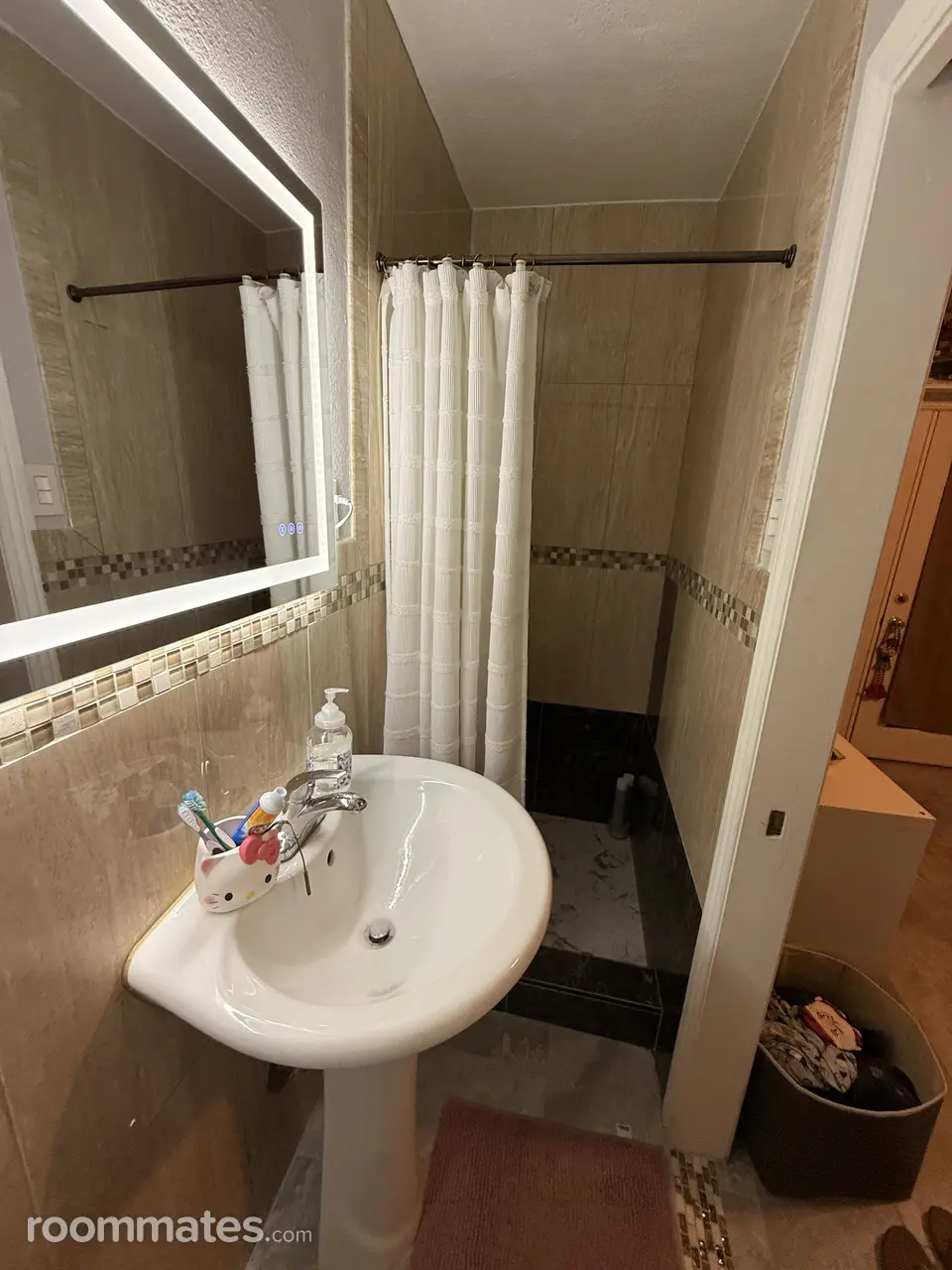 Profile photo 8 of 15