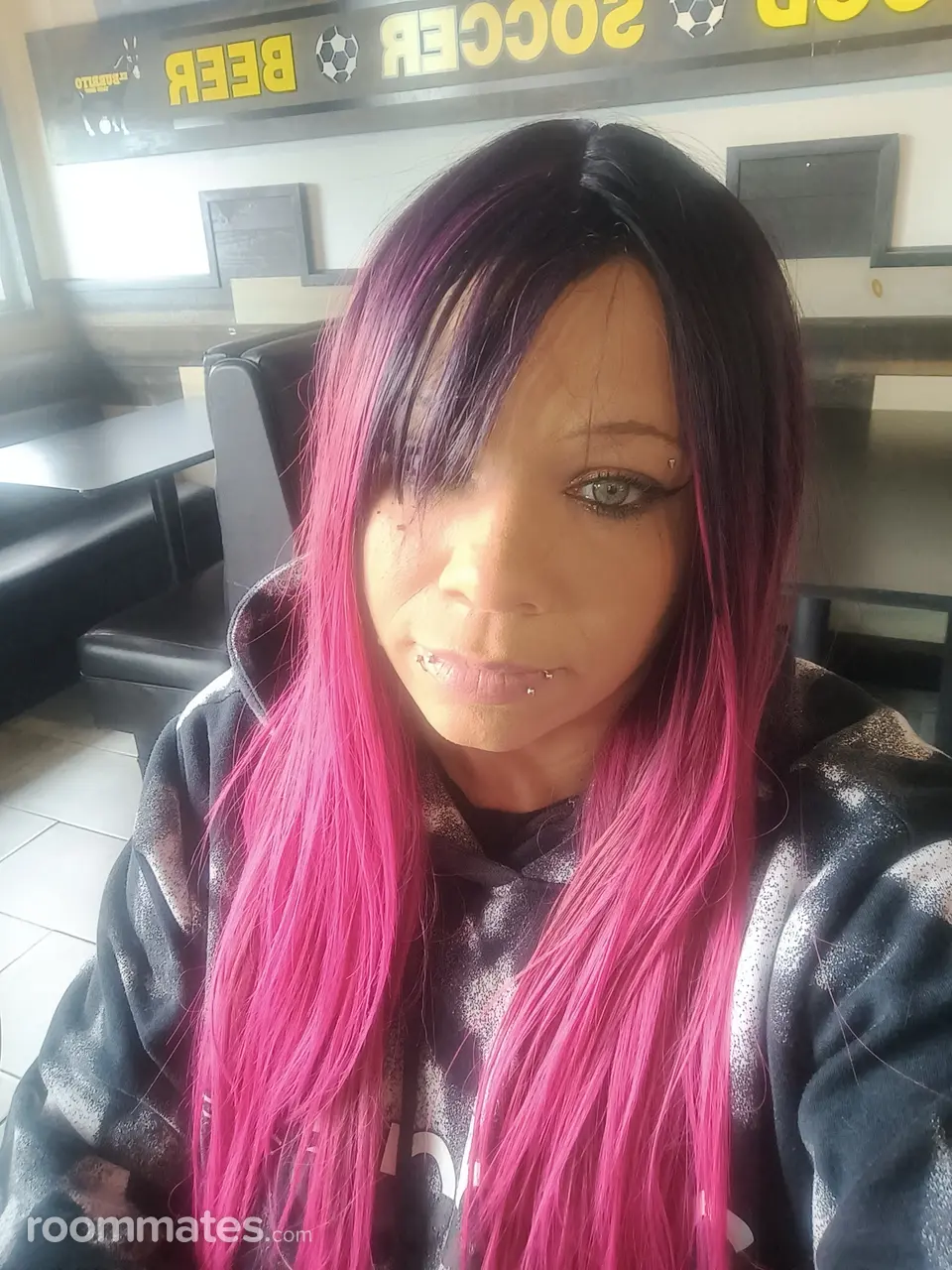 Profile photo 3 of 4