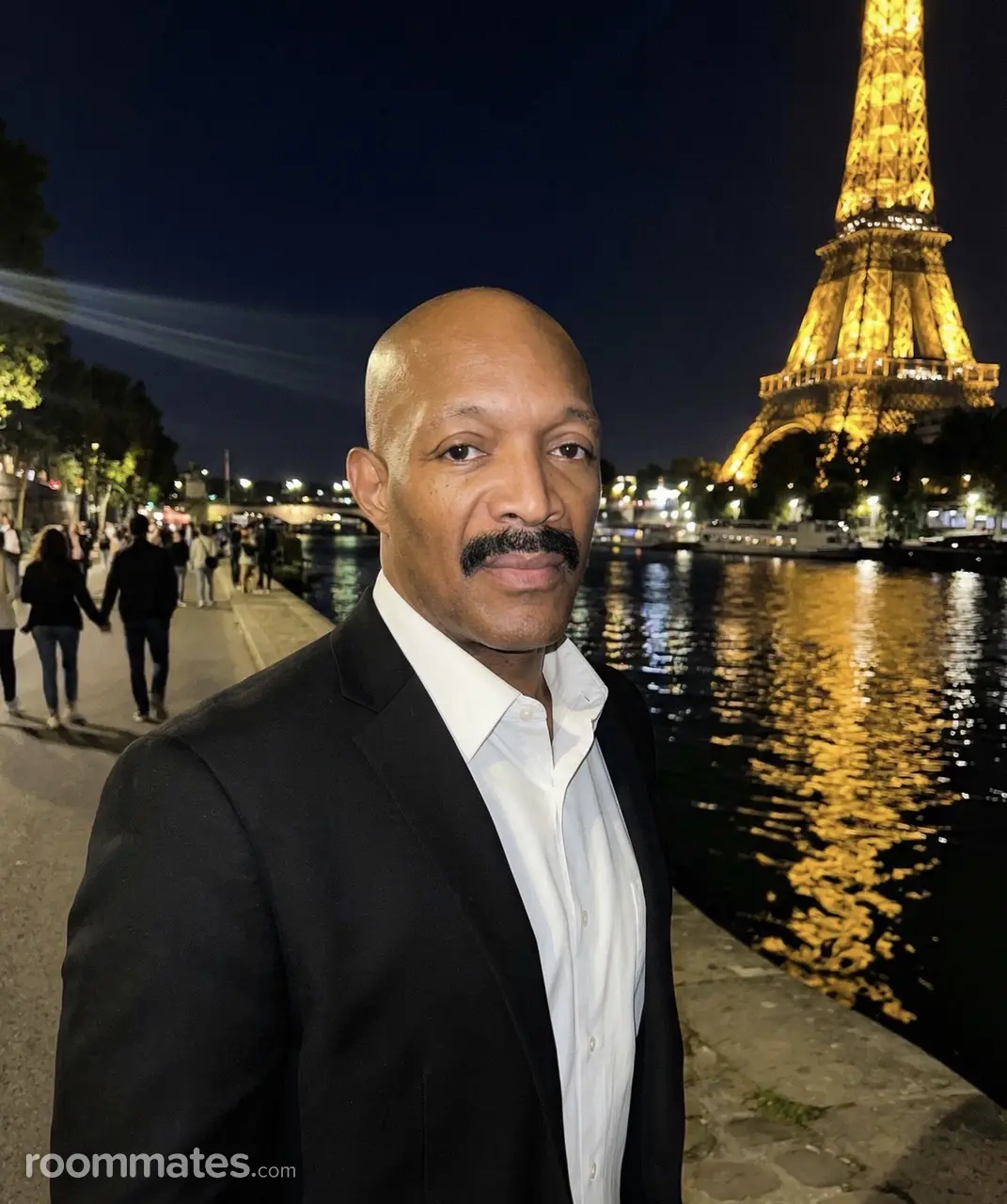 Profile photo 2 of 4