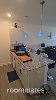 Room for rent in Fuquay-Varina, NC $650, house