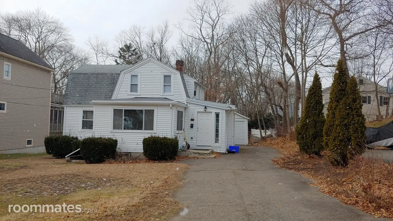 Profile photo 10 of 11