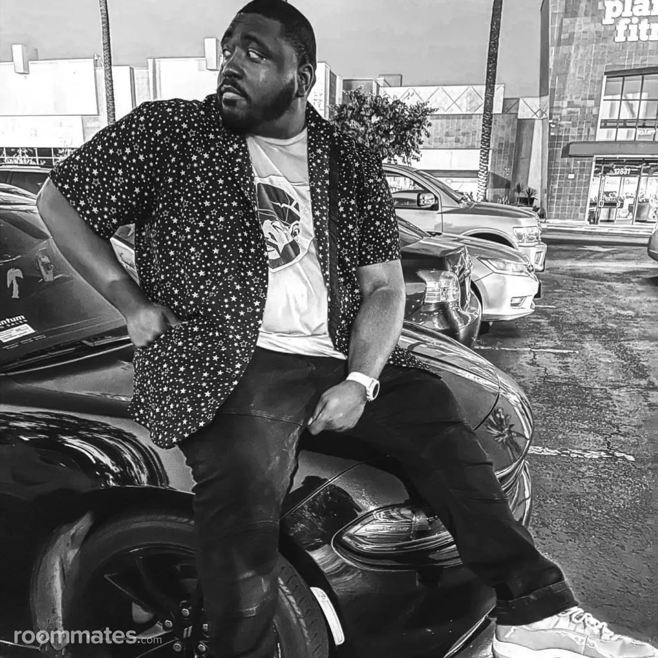 Profile photo 4 of 11