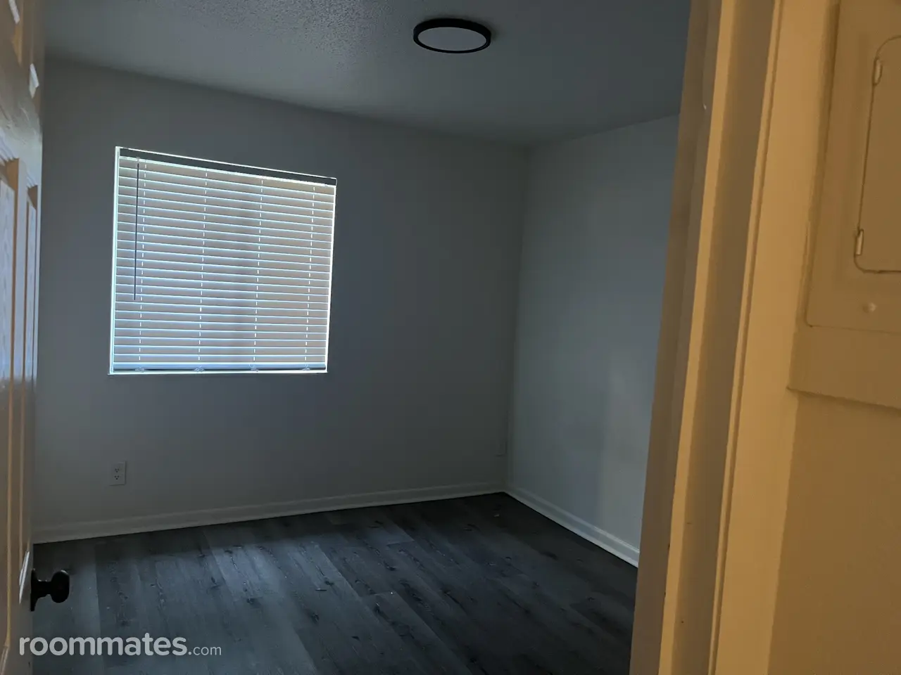 Profile photo 4 of 10