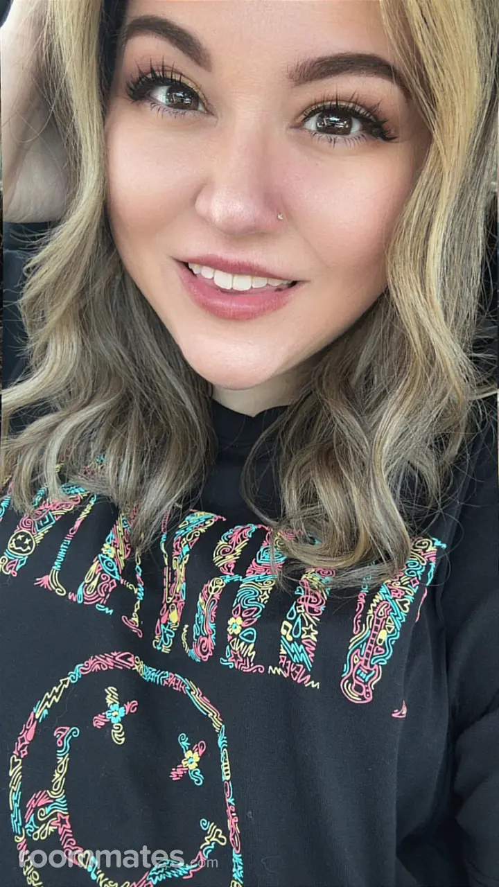 Profile photo 6 of 6