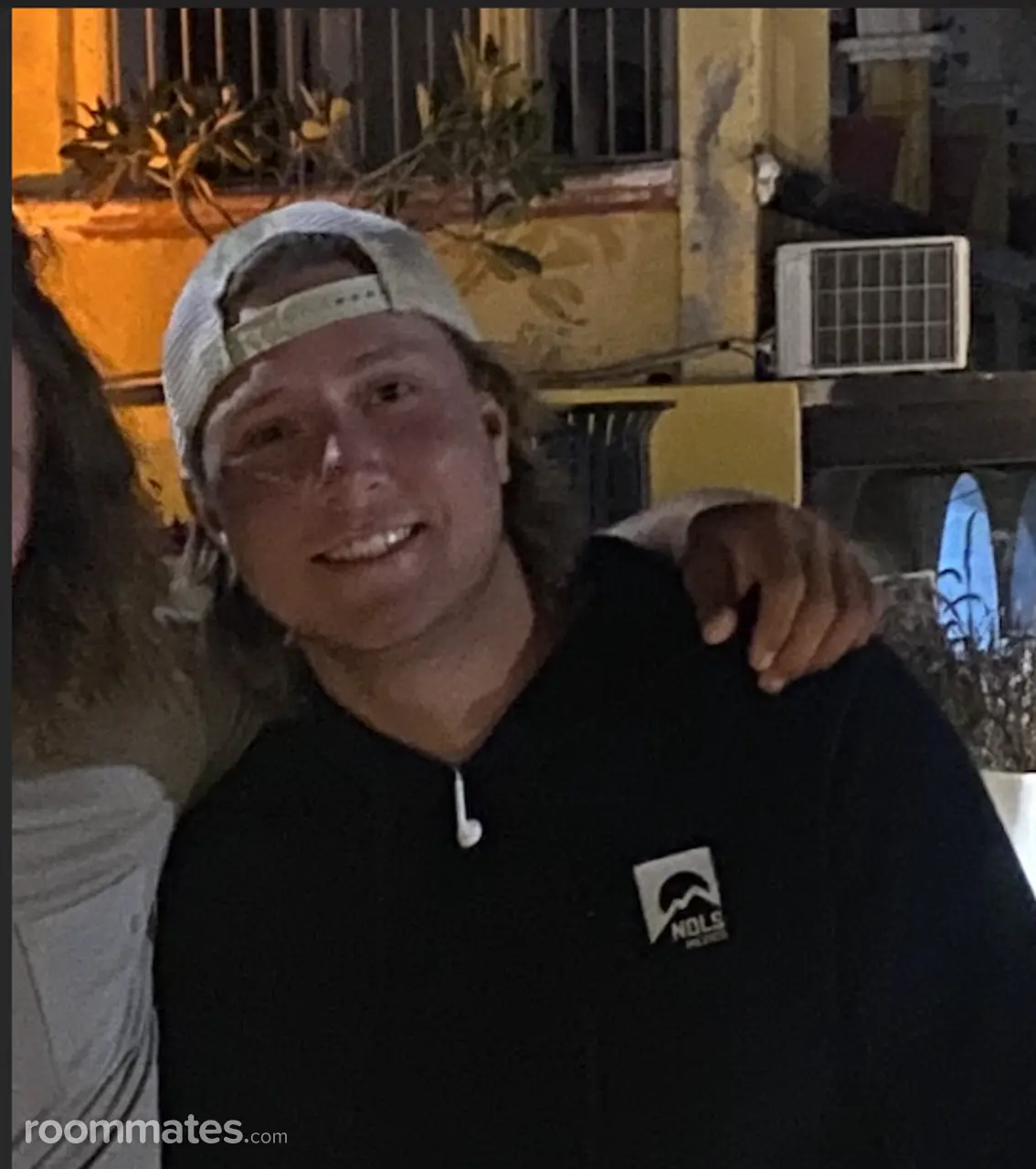 Profile photo 7 of 7