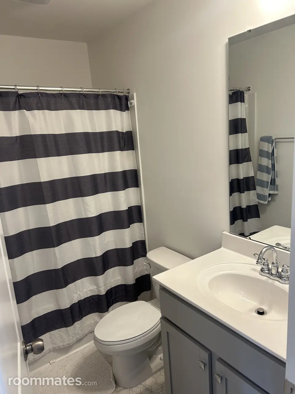 Profile photo 5 of 15