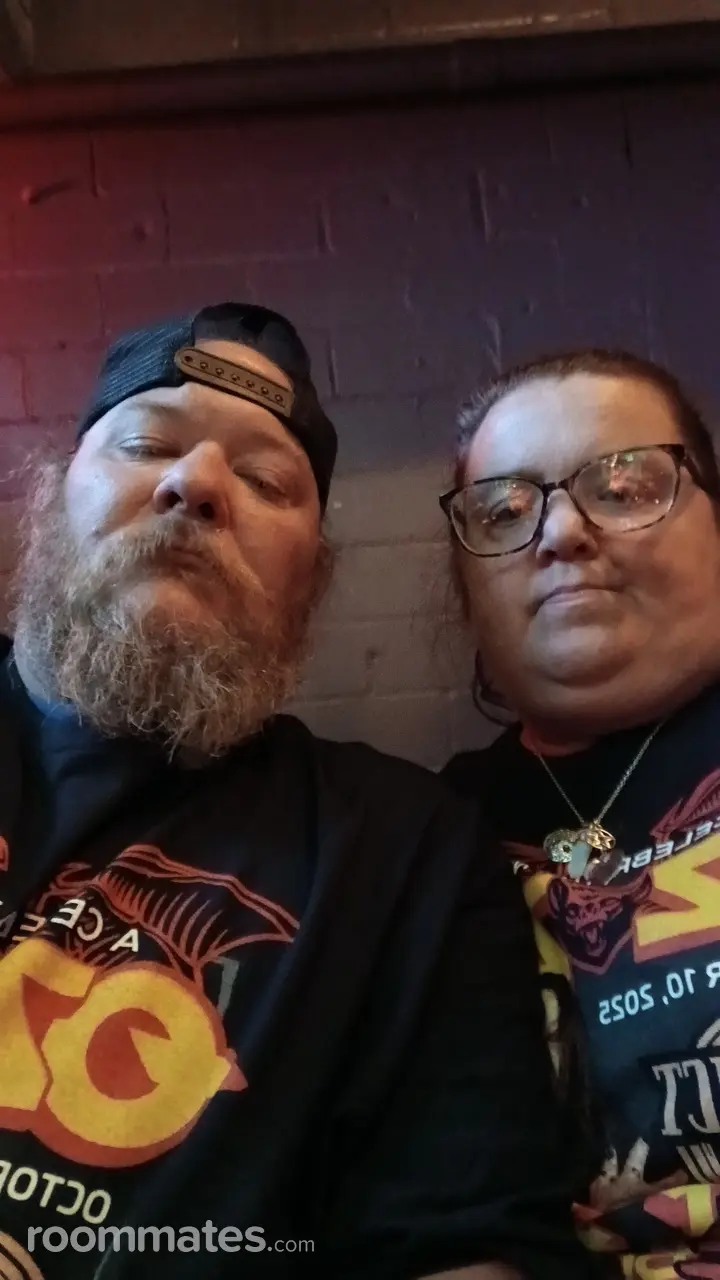 Profile photo 2 of 3